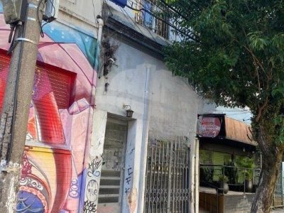 Sobrado à venda com 169m², 3 quartos, 1 suíte no bairro Cidade Baixa em Porto Alegre - Foto 2