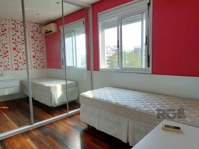 Apartamento à venda com 75m², 3 quartos, 1 suíte, 2 vagas no bairro Tristeza em Porto Alegre - Foto 9