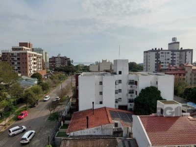 Apartamento à venda com 75m², 3 quartos, 1 suíte, 2 vagas no bairro Tristeza em Porto Alegre - Foto 17