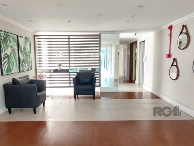 Apartamento à venda com 75m², 3 quartos, 1 suíte, 2 vagas no bairro Tristeza em Porto Alegre - Foto 27