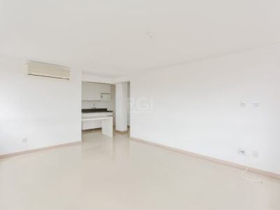 Apartamento à venda com 70m², 2 quartos, 1 suíte no bairro Partenon em Porto Alegre - Foto 5