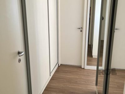 Apartamento à venda com 120m², 3 quartos, 1 suíte, 2 vagas no bairro Jardim Europa em Porto Alegre - Foto 19