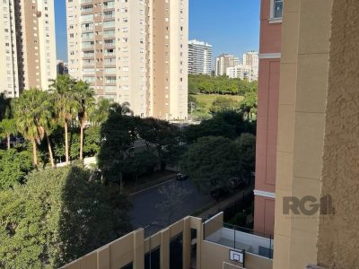 Apartamento à venda com 120m², 3 quartos, 1 suíte, 2 vagas no bairro Jardim Europa em Porto Alegre - Foto 21