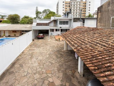 Casa à venda com 250m², 3 quartos, 1 suíte, 5 vagas no bairro Tristeza em Porto Alegre - Foto 33