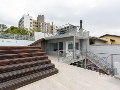 Casa à venda com 250m², 3 quartos, 1 suíte, 5 vagas no bairro Tristeza em Porto Alegre - Foto 60