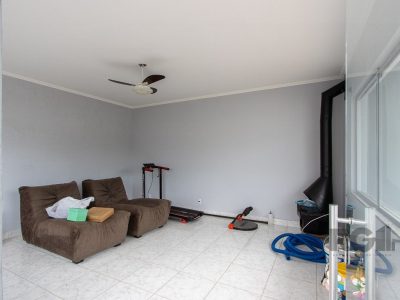 Casa à venda com 250m², 3 quartos, 1 suíte, 5 vagas no bairro Tristeza em Porto Alegre - Foto 61