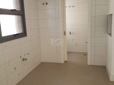 Apartamento à venda com 120m², 3 quartos, 1 suíte, 2 vagas no bairro Tristeza em Porto Alegre - Foto 28