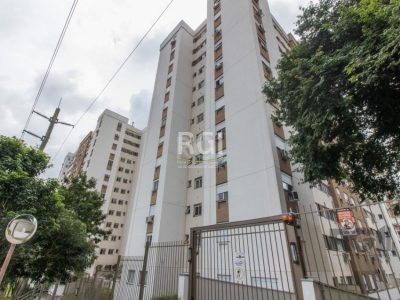 Apartamento à venda com 55m², 2 quartos, 1 vaga no bairro Passo d'Areia em Porto Alegre - Foto 19