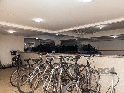 Apartamento à venda com 62m², 2 quartos, 1 suíte, 1 vaga no bairro Farroupilha em Porto Alegre - Foto 13