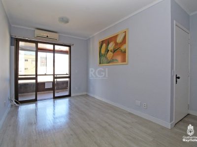 Apartamento à venda com 76m², 2 quartos, 1 suíte, 2 vagas no bairro Menino Deus em Porto Alegre - Foto 5