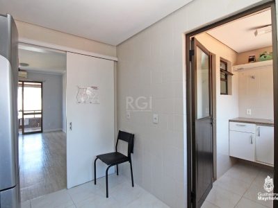 Apartamento à venda com 76m², 2 quartos, 1 suíte, 2 vagas no bairro Menino Deus em Porto Alegre - Foto 13