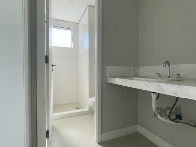 Apartamento à venda com 83m², 3 quartos, 3 suítes, 2 vagas no bairro Jardim Europa em Porto Alegre - Foto 18