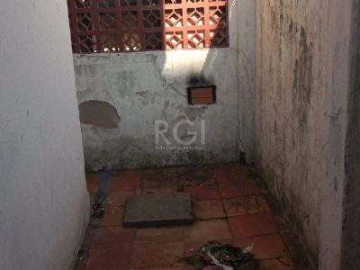 Casa à venda com 180m², 3 quartos, 5 vagas no bairro Cidade Baixa em Porto Alegre - Foto 11