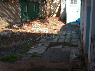 Casa à venda com 180m², 3 quartos, 5 vagas no bairro Cidade Baixa em Porto Alegre - Foto 15