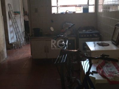 Casa à venda com 180m², 3 quartos, 5 vagas no bairro Cidade Baixa em Porto Alegre - Foto 10