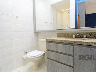 Apartamento à venda com 72m², 2 quartos, 1 suíte, 1 vaga no bairro Passo d'Areia em Porto Alegre - Foto 10