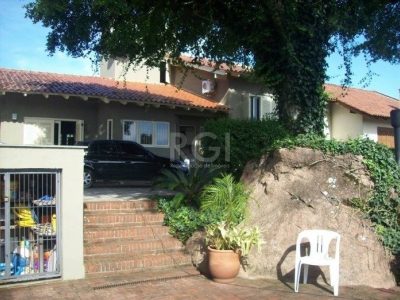 Casa à venda com 139m², 4 quartos, 1 suíte, 5 vagas no bairro Ipanema em Porto Alegre - Foto 7