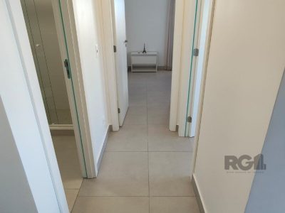 Apartamento à venda com 61m², 2 quartos, 1 suíte, 1 vaga no bairro Azenha em Porto Alegre - Foto 13