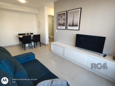 Apartamento à venda com 61m², 2 quartos, 1 suíte, 1 vaga no bairro Azenha em Porto Alegre - Foto 7