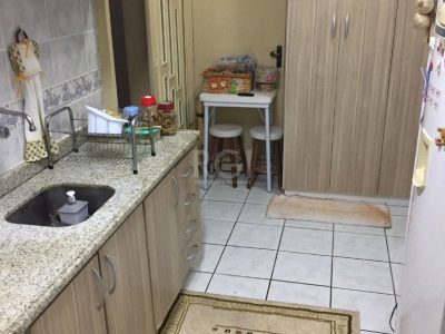 Apartamento à venda com 89m², 3 quartos, 1 vaga no bairro Cristal em Porto Alegre - Foto 4