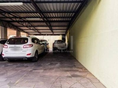 Cobertura à venda com 264m², 3 quartos, 1 suíte, 3 vagas no bairro Jardim Itu em Porto Alegre - Foto 20