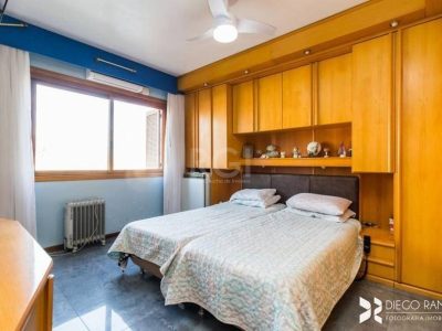 Cobertura à venda com 264m², 3 quartos, 1 suíte, 3 vagas no bairro Jardim Itu em Porto Alegre - Foto 12