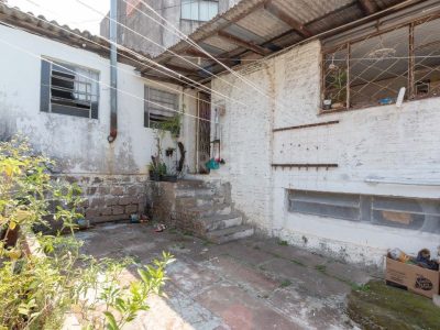 Casa à venda com 200m², 5 quartos, 5 suítes, 4 vagas no bairro Partenon em Porto Alegre - Foto 19