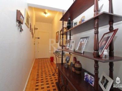 Apartamento à venda com 74m², 3 quartos no bairro Petrópolis em Porto Alegre - Foto 16