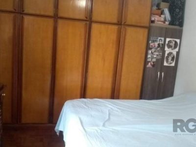 Apartamento à venda com 111m², 2 quartos, 1 suíte, 1 vaga no bairro Menino Deus em Porto Alegre - Foto 4