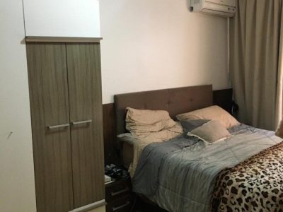 Apartamento à venda com 83m², 3 quartos, 1 suíte, 1 vaga no bairro Menino Deus em Porto Alegre - Foto 6