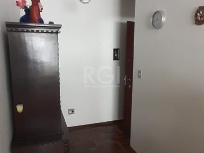 Apartamento à venda com 75m², 3 quartos no bairro Vila Ipiranga em Porto Alegre - Foto 3