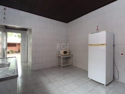 Casa à venda com 146m², 3 quartos no bairro Medianeira em Porto Alegre - Foto 9