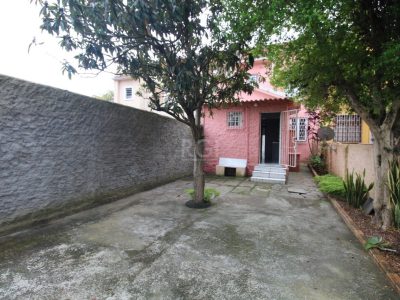 Casa à venda com 146m², 3 quartos no bairro Medianeira em Porto Alegre - Foto 18