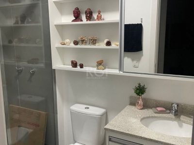 Apartamento à venda com 60m², 2 quartos, 1 suíte, 1 vaga no bairro Glória em Porto Alegre - Foto 16