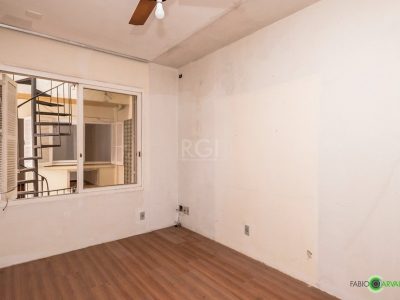 Casa à venda com 307m², 4 quartos, 2 suítes, 3 vagas no bairro Higienópolis em Porto Alegre - Foto 40