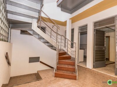 Casa à venda com 307m², 4 quartos, 2 suítes, 3 vagas no bairro Higienópolis em Porto Alegre - Foto 88