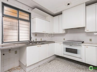 Casa à venda com 307m², 4 quartos, 2 suítes, 3 vagas no bairro Higienópolis em Porto Alegre - Foto 89