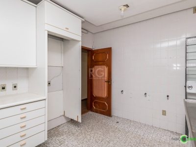 Casa à venda com 307m², 4 quartos, 2 suítes, 3 vagas no bairro Higienópolis em Porto Alegre - Foto 91