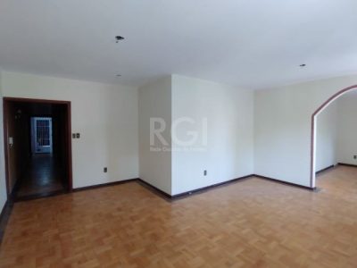 Apartamento à venda com 143m², 2 quartos, 1 suíte, 1 vaga no bairro São João em Porto Alegre - Foto 2