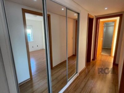 Apartamento à venda com 120m², 3 quartos, 1 suíte, 2 vagas no bairro Passo d'Areia em Porto Alegre - Foto 15