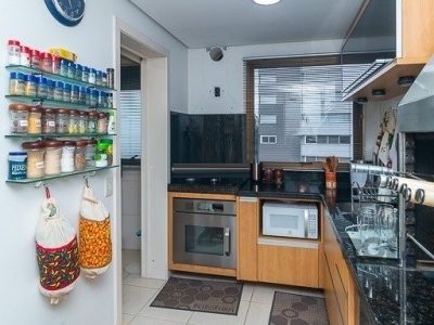 Apartamento à venda com 104m², 3 quartos, 1 suíte, 2 vagas no bairro Bela Vista em Porto Alegre - Foto 7