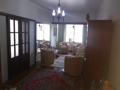 Apartamento à venda com 84m², 2 quartos no bairro Auxiliadora em Porto Alegre - Foto 2