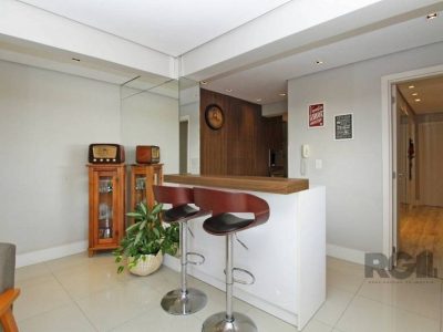 Apartamento à venda com 121m², 3 quartos, 1 suíte, 2 vagas no bairro Passo d'Areia em Porto Alegre - Foto 9