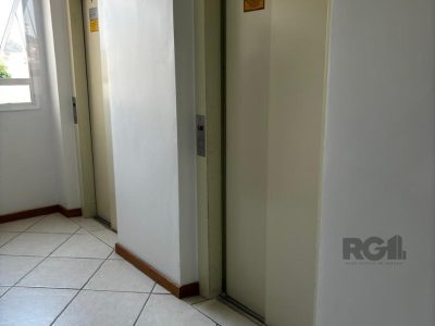 Apartamento à venda com 58m², 2 quartos, 1 suíte, 1 vaga no bairro Tristeza em Porto Alegre - Foto 18