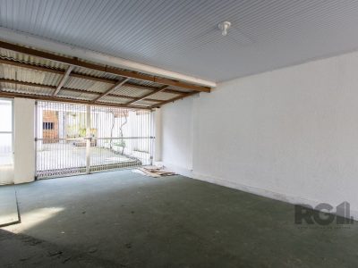 Casa à venda com 100m², 3 quartos, 1 suíte, 4 vagas no bairro Tristeza em Porto Alegre - Foto 22