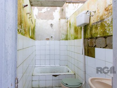 Casa à venda com 100m², 3 quartos, 1 suíte, 4 vagas no bairro Tristeza em Porto Alegre - Foto 27