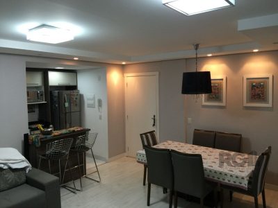 Apartamento à venda com 66m², 2 quartos, 1 suíte, 1 vaga no bairro Vila Ipiranga em Porto Alegre - Foto 7