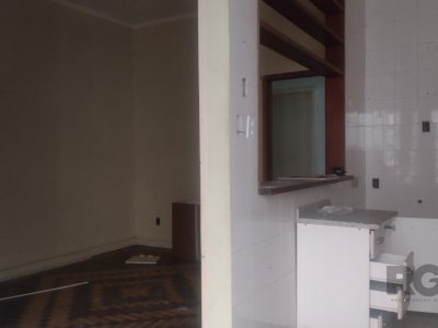 Casa à venda com 162m², 3 quartos, 3 vagas no bairro Partenon em Porto Alegre - Foto 8