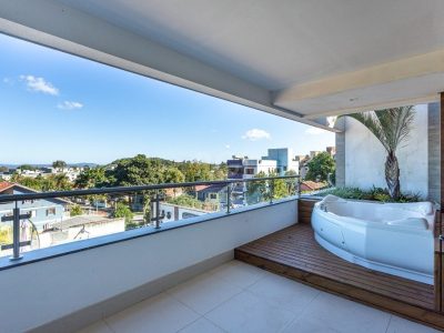 Casa à venda com 427m², 4 quartos, 4 suítes, 4 vagas no bairro Ipanema em Porto Alegre - Foto 53