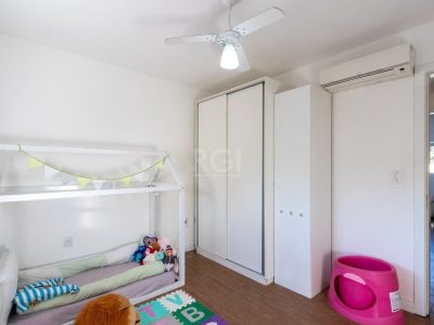 Casa Condominio à venda com 208m², 4 quartos, 1 suíte, 3 vagas no bairro Tristeza em Porto Alegre - Foto 26